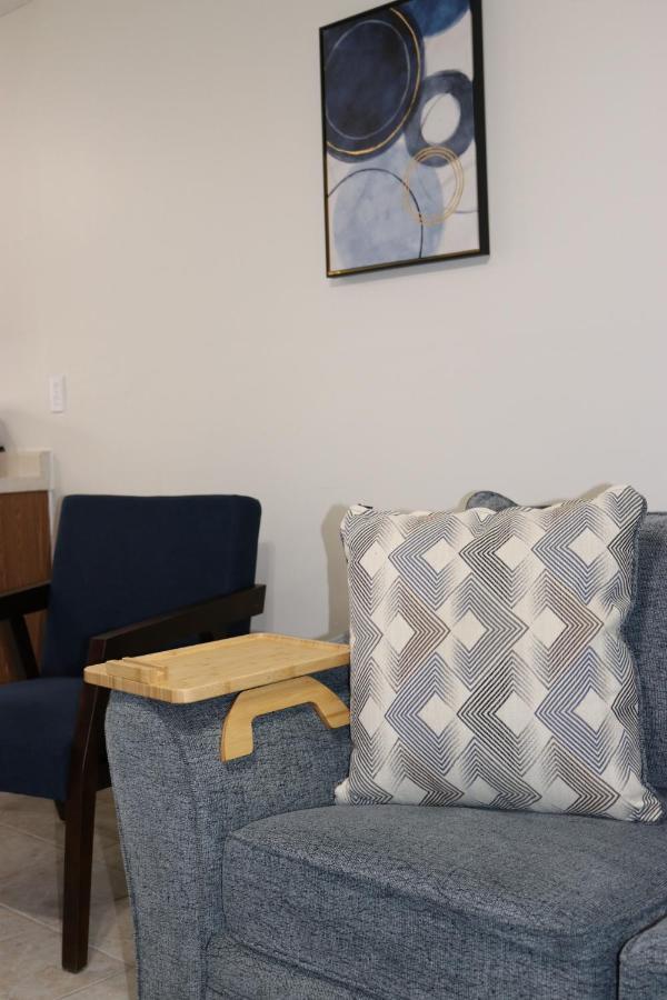 Hidden Sapphire-Apartment With Kitchen And Laundry Lakeland Luaran gambar